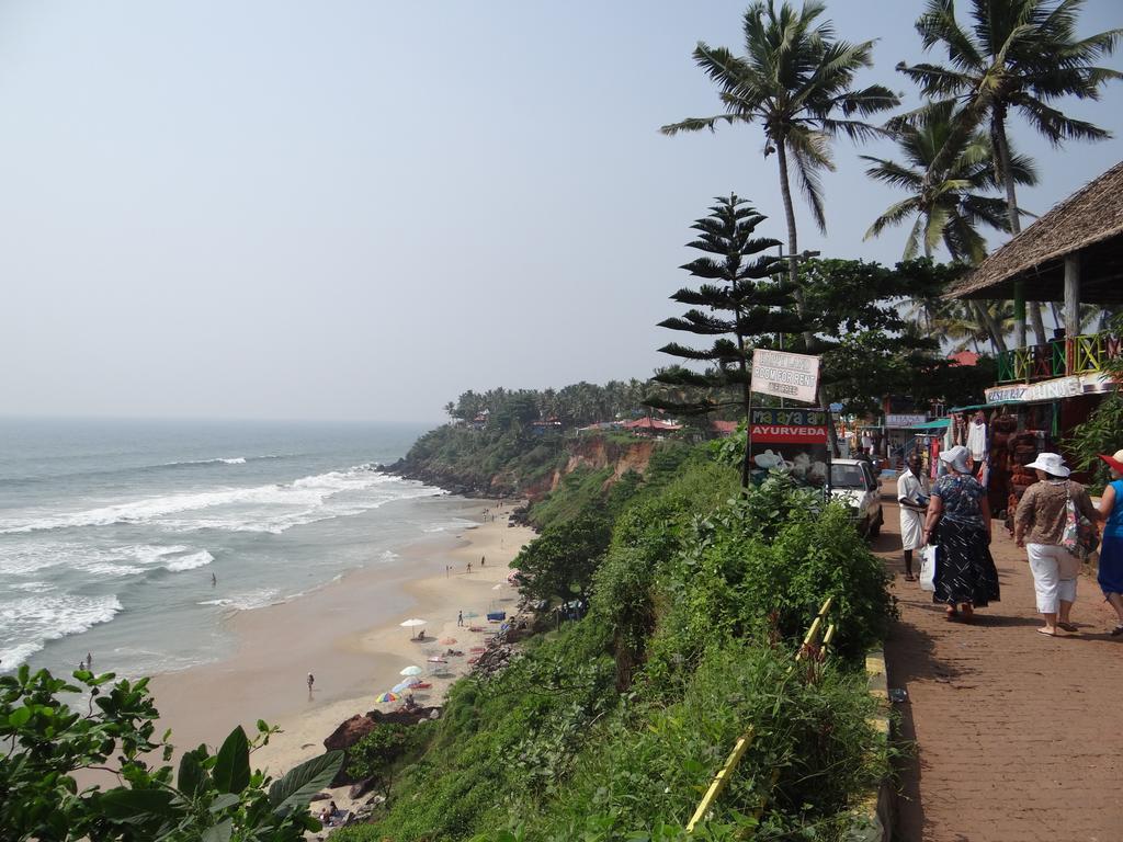 Отель Mk Gardens Surf & Yoga House Варкала Номер фото