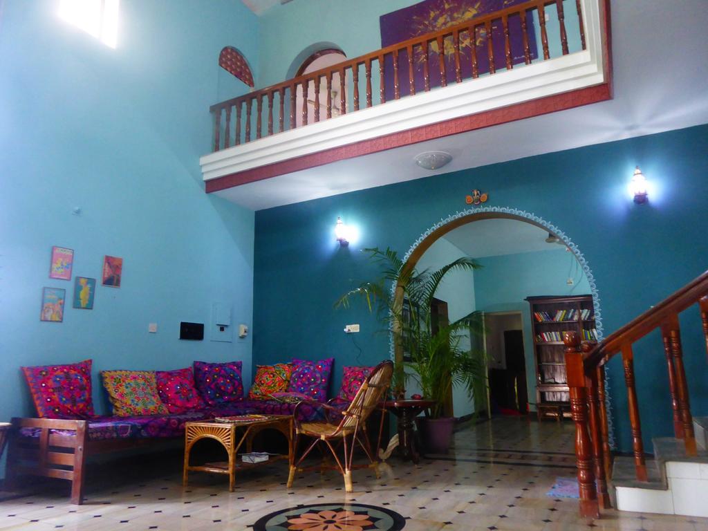 Отель Mk Gardens Surf & Yoga House Варкала Экстерьер фото